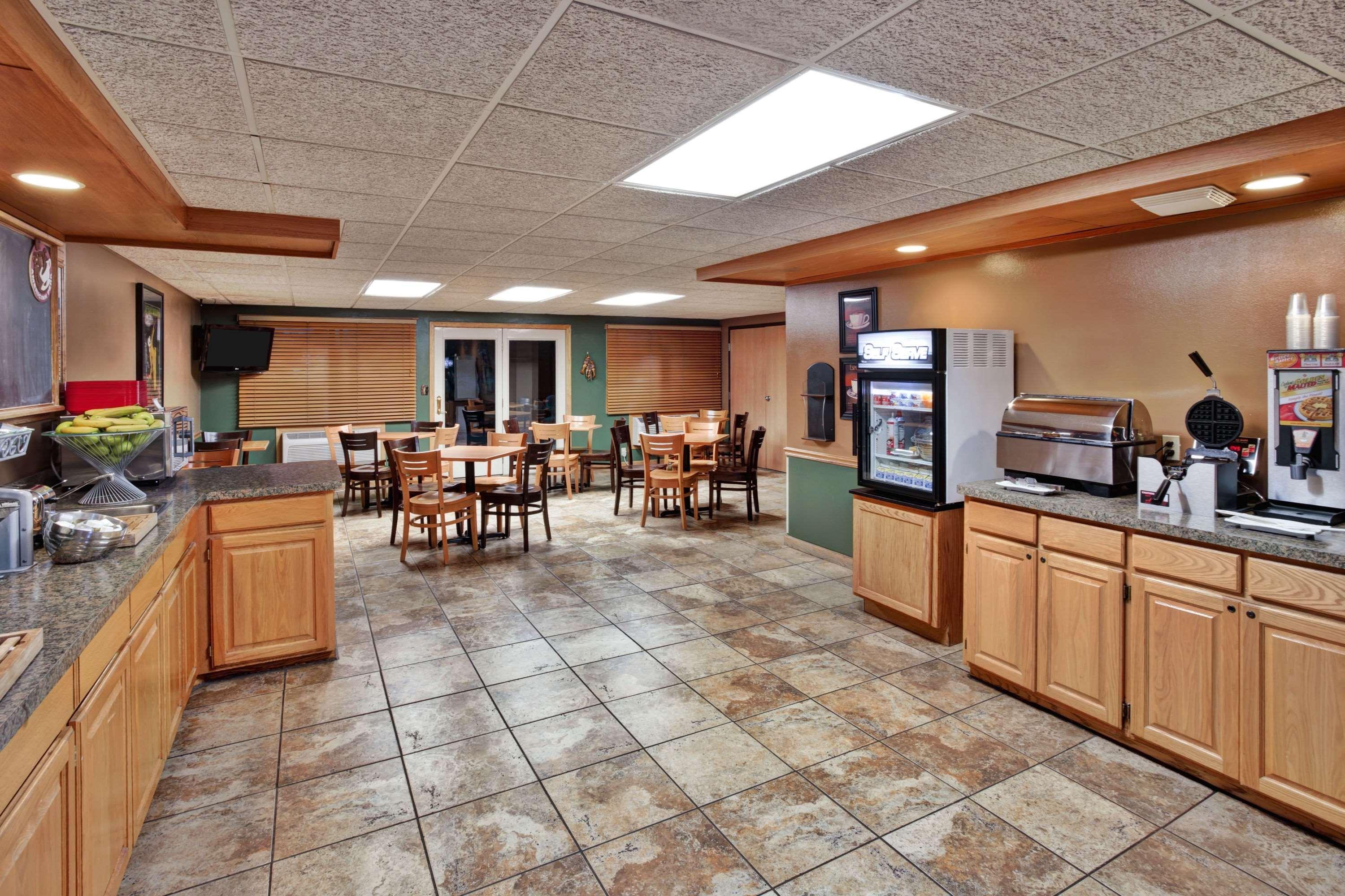 Americinn By Wyndham Baudette Exterior photo